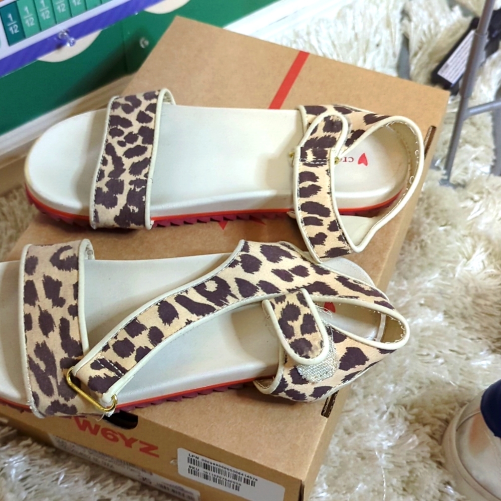 Big girl summer sandals.